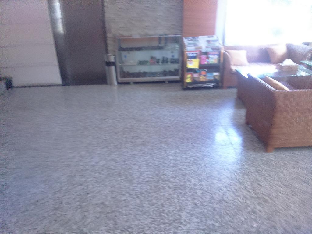 Hotel A1 Mandalay Bagian luar foto